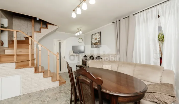 Casă, Buiucani, ZĂVOIULUI