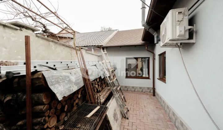 Casă, Buiucani, ZĂVOIULUI