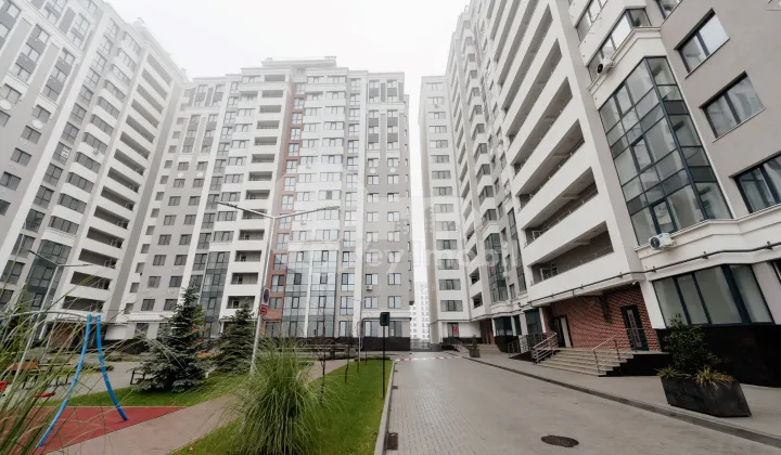 Apartament, Buiucani, VASILE LUPU