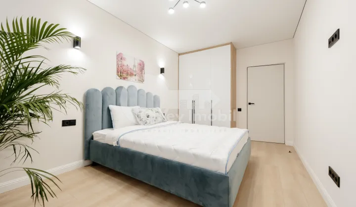 Apartament, Buiucani, VASILE LUPU