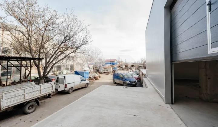 Depozit, Ciocana, UZINELOR