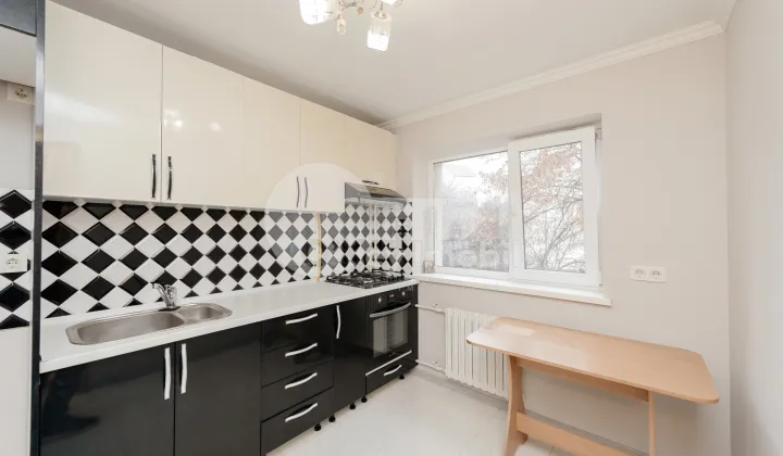 Apartament, Poșta Veche, CALEA ORHEIULUI