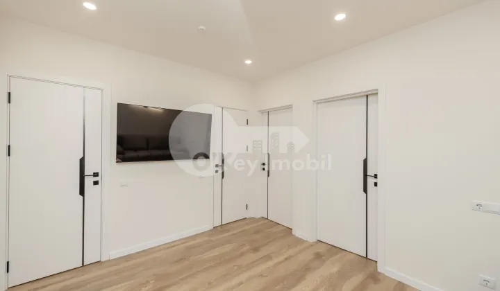 Apartament, Buiucani, VASILE LUPU