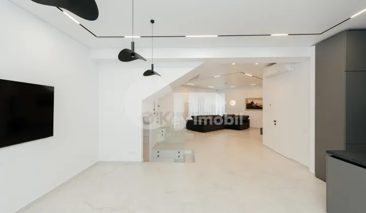 Townhouse, Centru, TIMIȘ