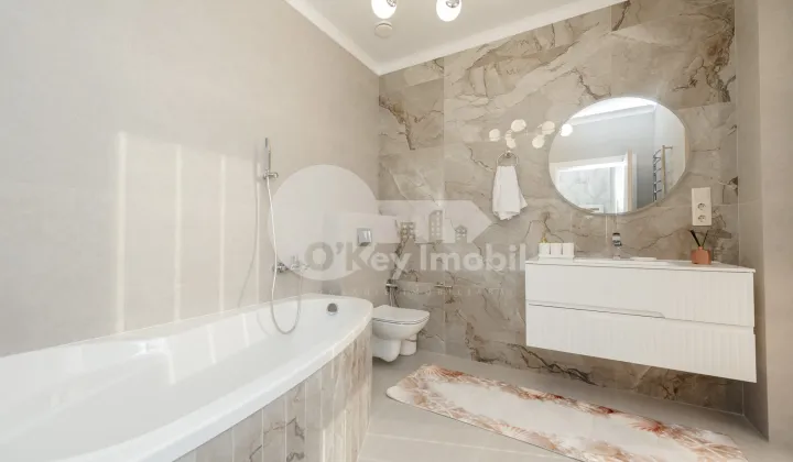 Townhouse, Botanica, PĂȘUNILOR