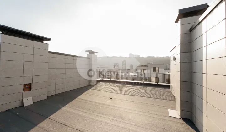 Townhouse, Botanica, PĂȘUNILOR