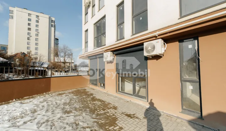 Spațiu comercial, Râșcani, CORNEȘTI