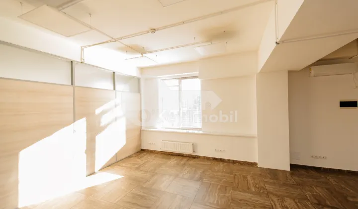 Spațiu comercial, Centru, 31 AUGUST