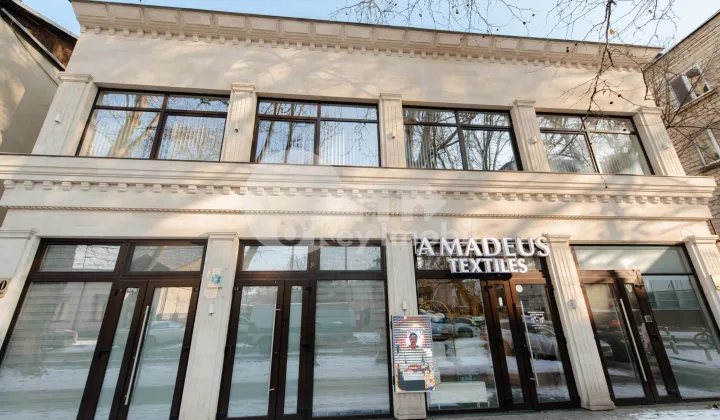 Spațiu comercial, Centru, 31 AUGUST