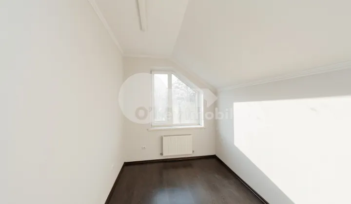 Oficiu, Centru, ALEXEI ȘCIUSEV