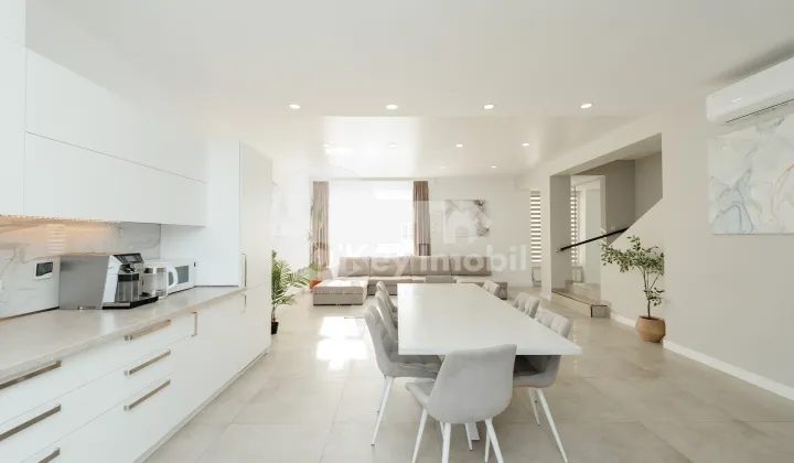 Casă, Telecentru, PARASCOVIA DIDÂC