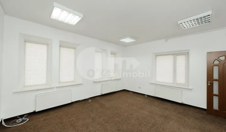 Oficiu, Centru, ALEXEI ȘCIUSEV