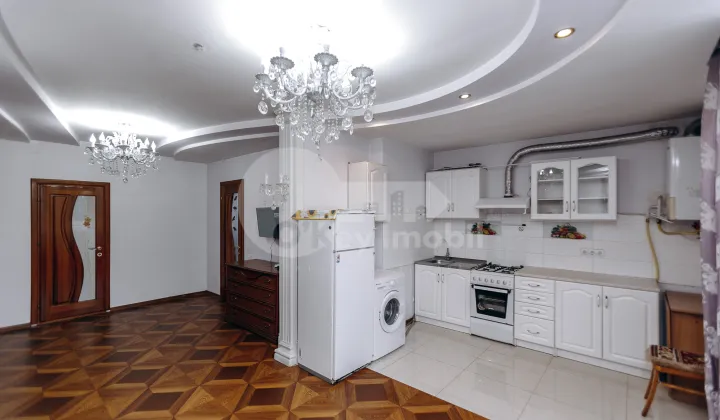 Casă, Centru, SF.GHEORGHE