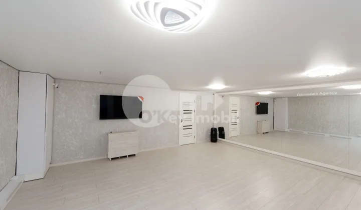 Spațiu comercial, Botanica, TEILOR