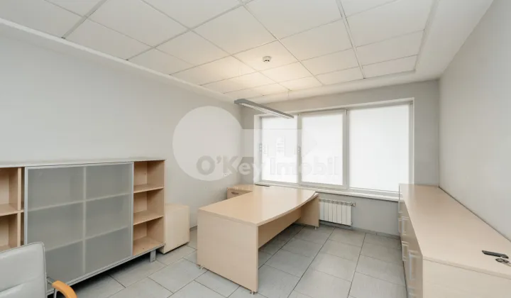 Spațiu comercial, Râșcani, RENAȘTERII NAȚIONALE