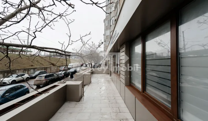 Spațiu comercial, Râșcani, RENAȘTERII NAȚIONALE