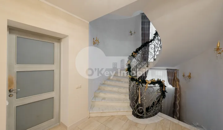 Spațiu comercial, TELECENTRU