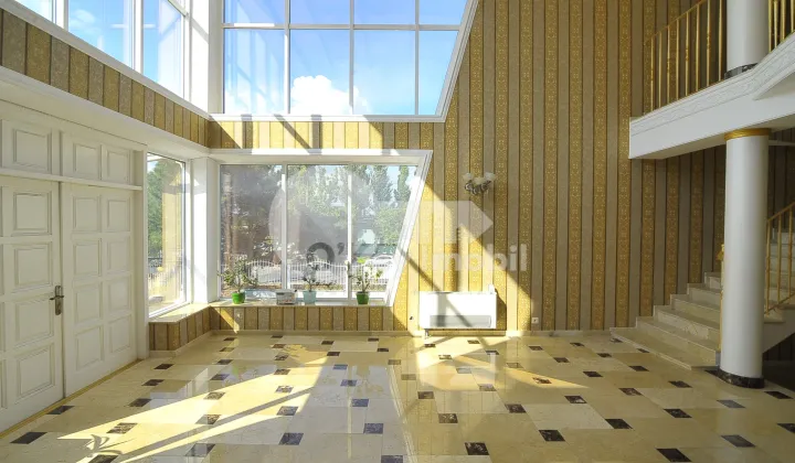 Oficiu, Buiucani, PARIS