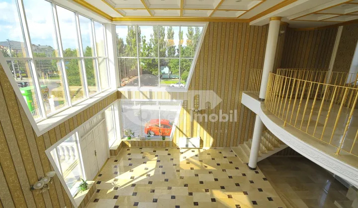 Oficiu, Buiucani, PARIS