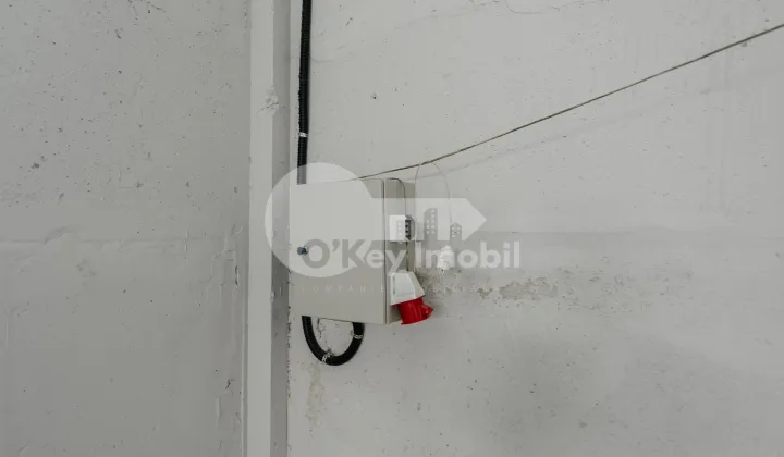 Depozit, Ciocana, UZINELOR