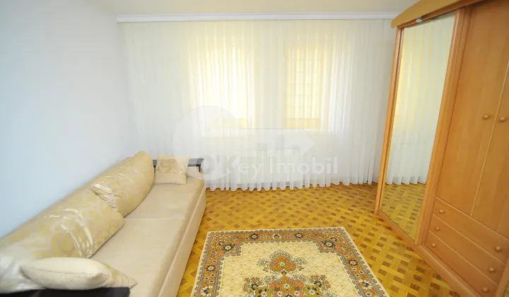 Casă, Centru, MOARA ROȘIE