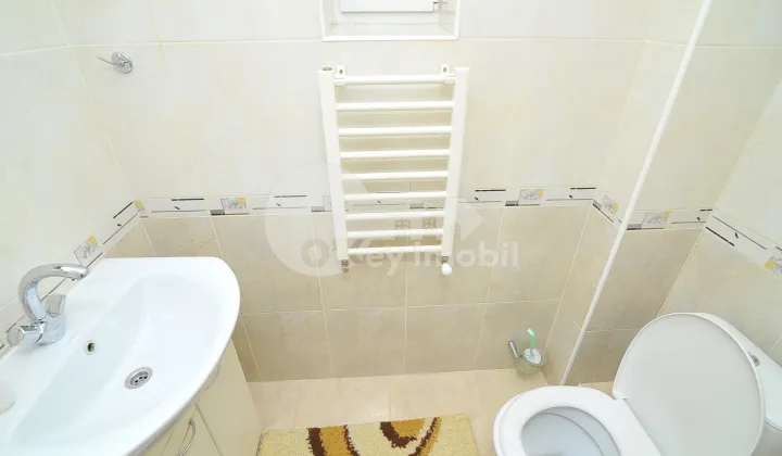 Casă, Centru, MOARA ROȘIE