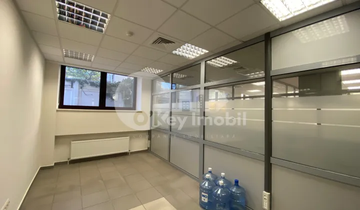 Oficiu, Centru, ALEXANDR PUȘKIN