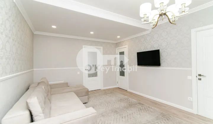 Apartament, Centru, MELESTIU