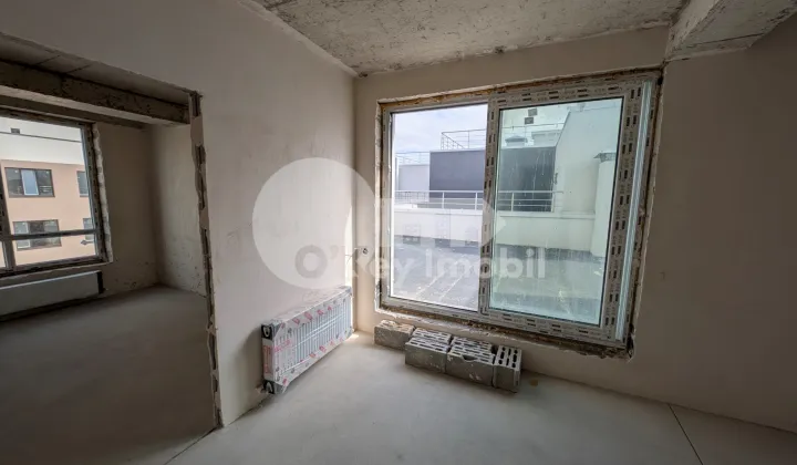 Penthouse, Durlești, CARTUȘA