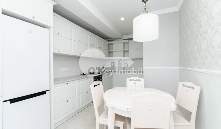 Apartament, Centru, MELESTIU