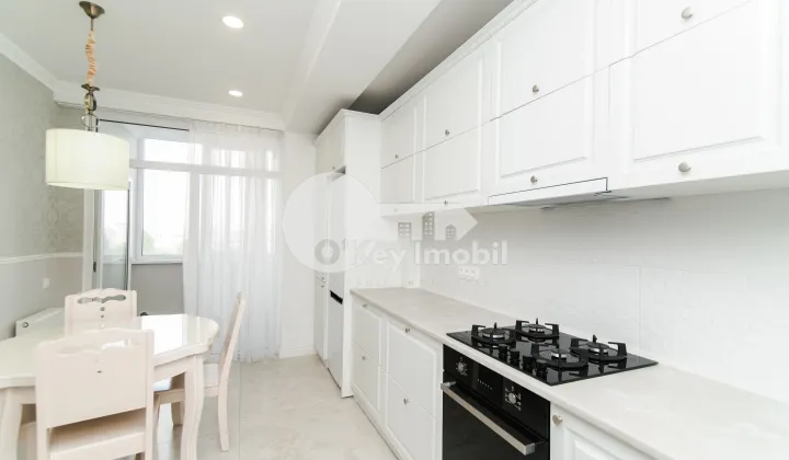 Apartament, Centru, MELESTIU