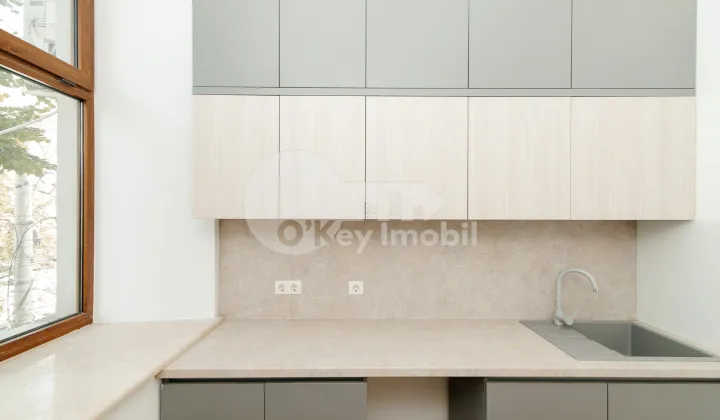 Spațiu comercial, Centru, VLAICU PÂRCĂLAB