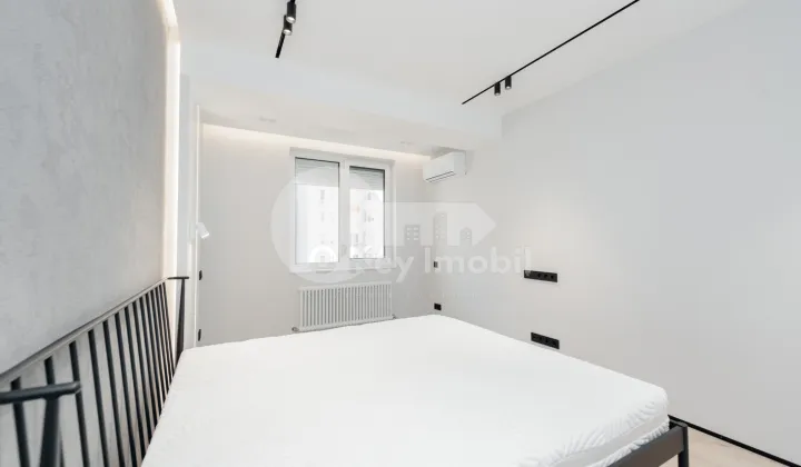 Apartament, Centru, MELESTIU