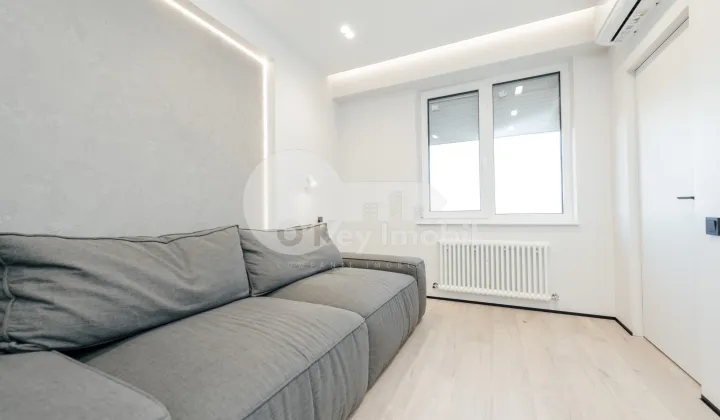 Apartament, Centru, MELESTIU