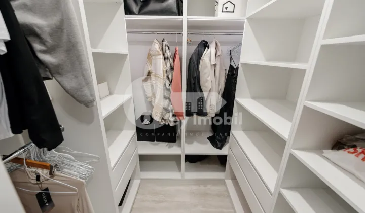 Apartament, Centru, MELESTIU