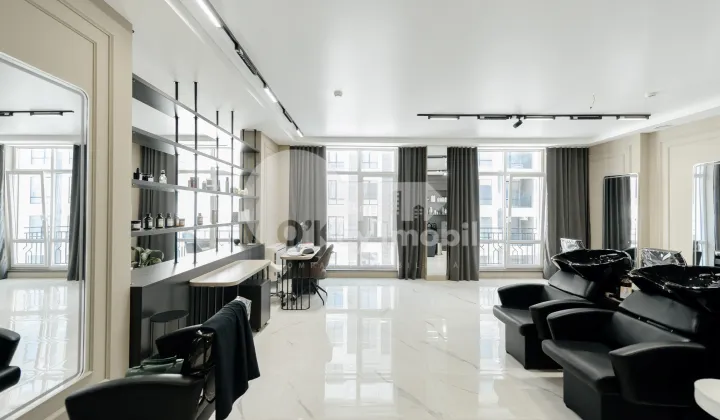 Afacere activă, Centru, MIHAI EMINESCU