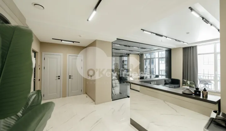 Afacere activă, Centru, MIHAI EMINESCU