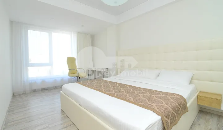 Apartament, Centru, MELESTIU