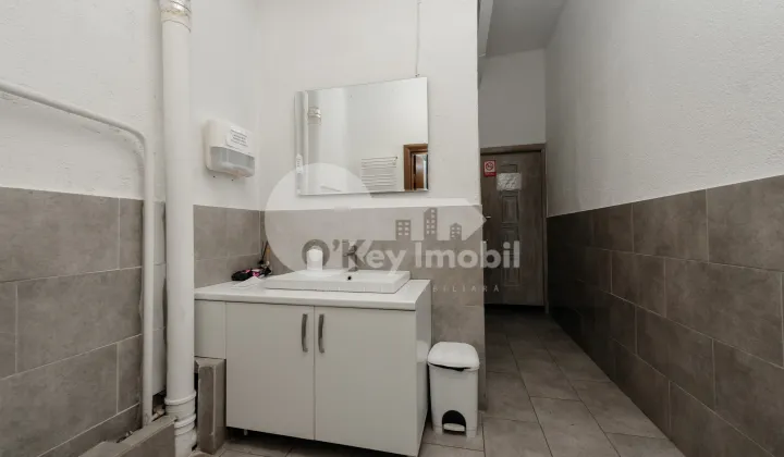 Oficiu, Botanica, CUZA VODĂ