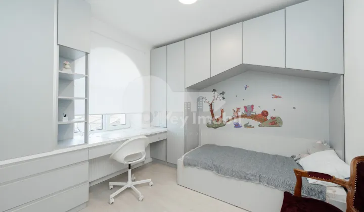 Casă, Centru, ANTON CRIHAN