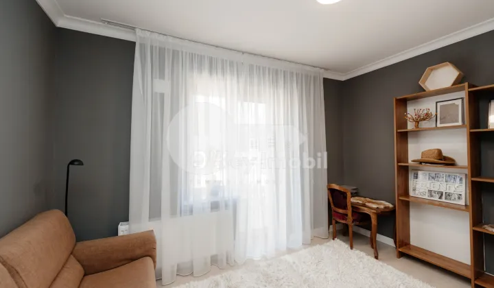 Casă, Centru, ANTON CRIHAN