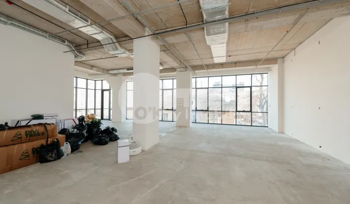 Spațiu comercial, Râșcani, GRIGORE VIERU