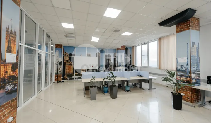 Spațiu comercial, Botanica, DECEBAL