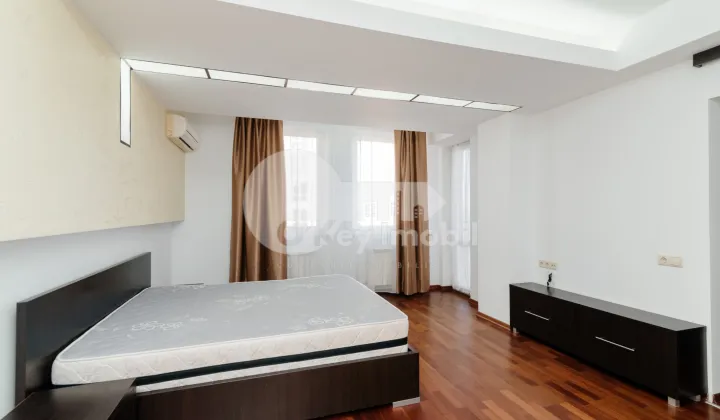 Apartament, Centru, SFATUL ȚĂRII