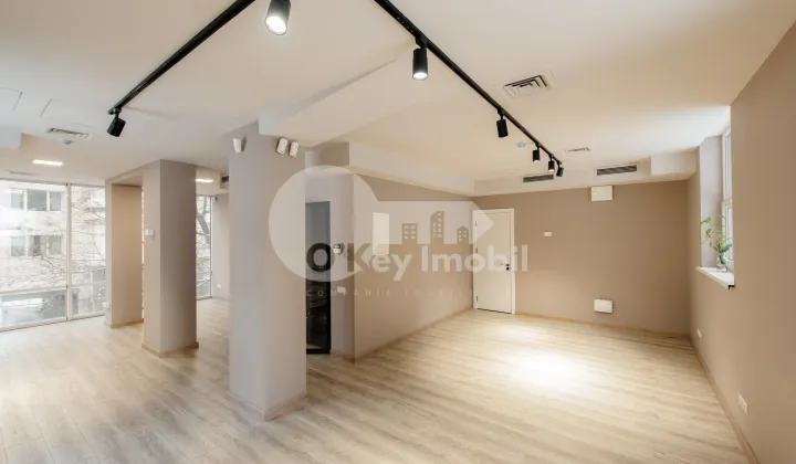 Oficiu, Centru, ALEXANDR PUȘKIN