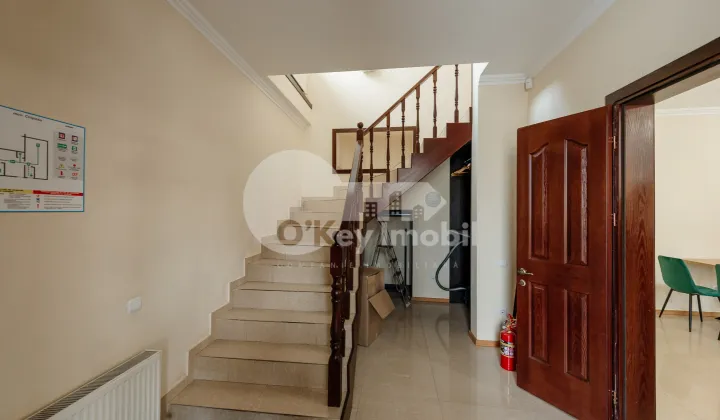 Oficiu, Centru, ALEXEI ȘCIUSEV