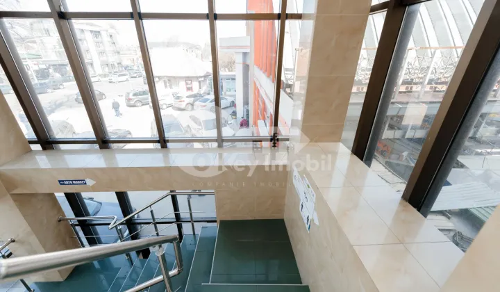 Spațiu comercial, Centru, MIRCEA ELIADE