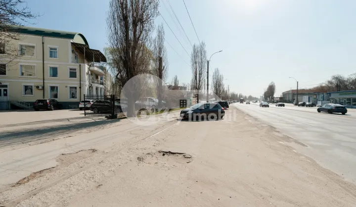 Spațiu comercial, Buiucani, CALEA MOȘILOR