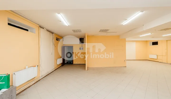 Spațiu comercial, Buiucani, CALEA MOȘILOR