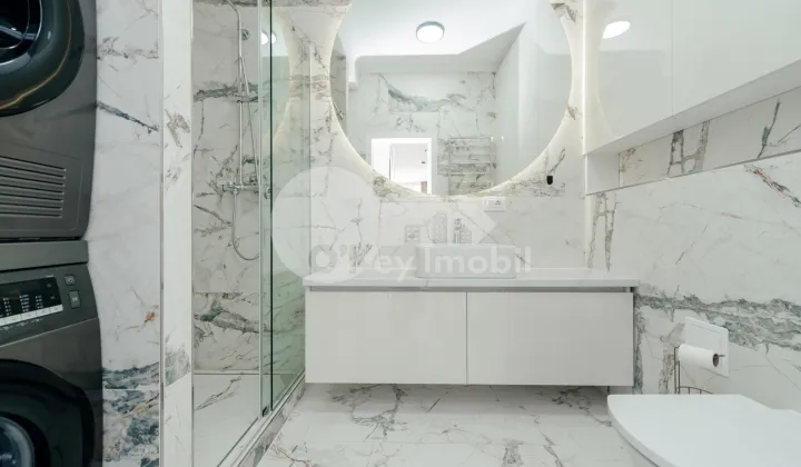 Penthouse, Centru, COLUMNA